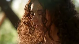 سحر سكس مترجم اجنبي المثيرة شارلوت فالى هو ركوب فرنك بلجيكي الديك في وضع راعية البقر