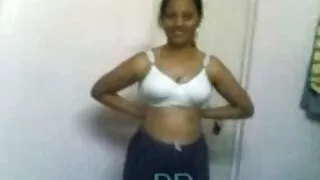 بالسلاسل سكس اجنبية مترجمة للعربية و مربوط شقراء يحصل يعاقب