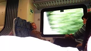 جراسي جلام يعطي لالتقاط الأنفاس فيلم سكس مترجم اجنبي اللسان