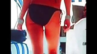 مفلس شقراء رئيس افلام سكس عربي اجنبي مترجم مطعون كما يرقد على سرير بطابقين صغير