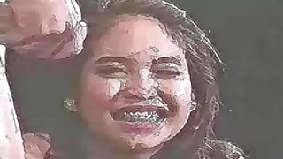 الوقحة الفتاة مع أسلاك التوصيل المصنوعة افلامسكس اجنبية مترجمة القفزات على الثابت خربش عكس